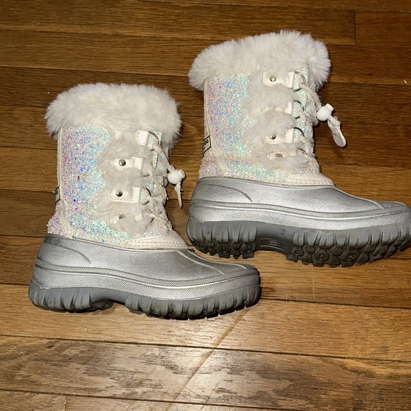 London Fog snow boots - Picture 2 of 6